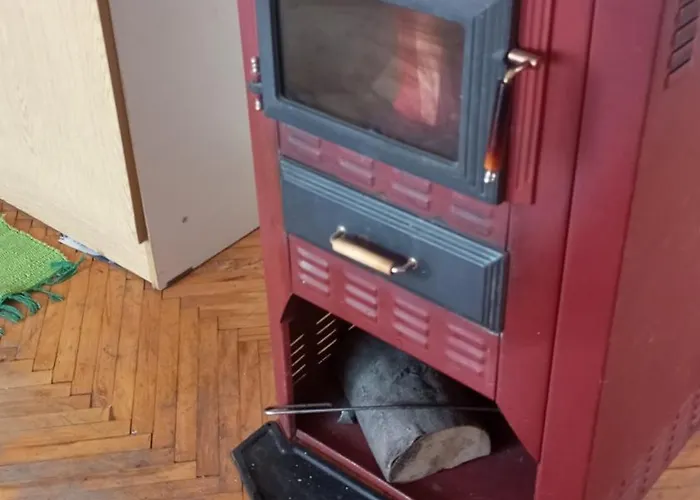 Prenociste Zora * Kucevo